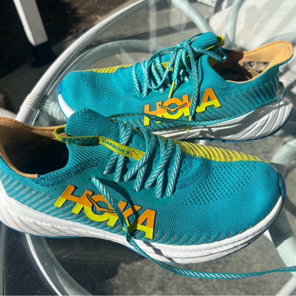 Hoka Women’s Carbon x  Shoes - Magenta and Teal - Two pairs - Picture 15 of 15